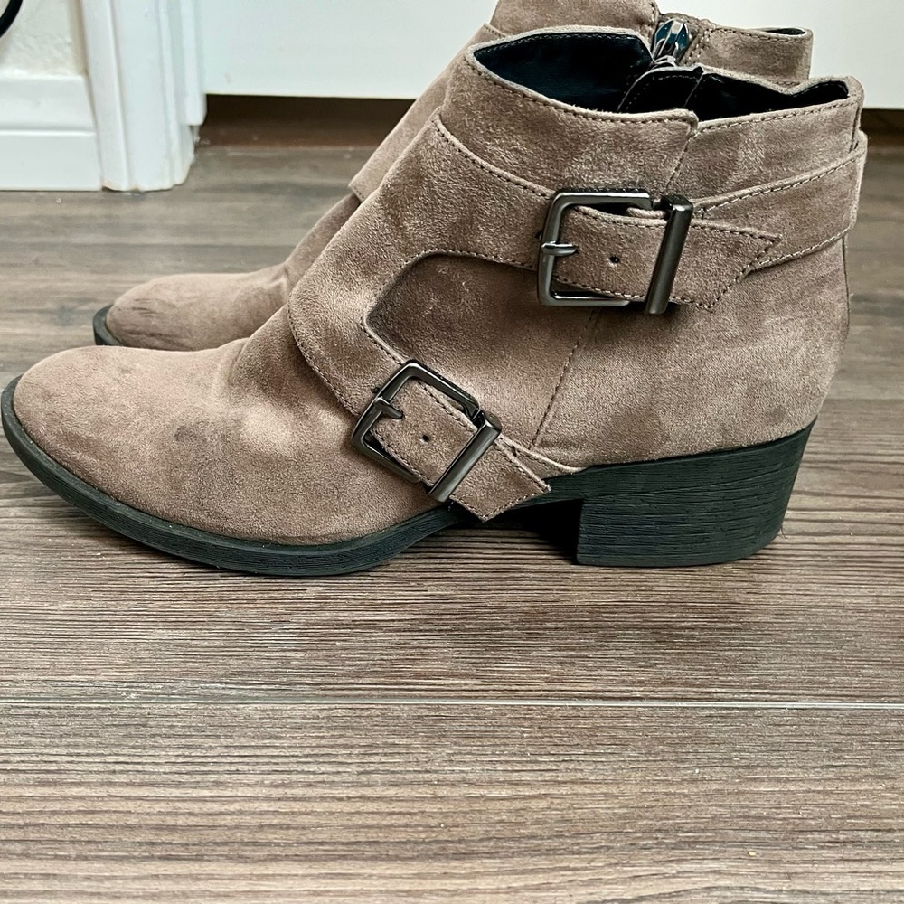 Reaction Kenneth Cole boots - Picture 10 of 10